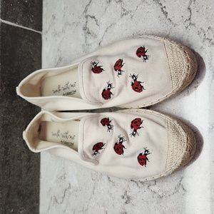 Coldwater Creek Lady Bug Canvas Flats